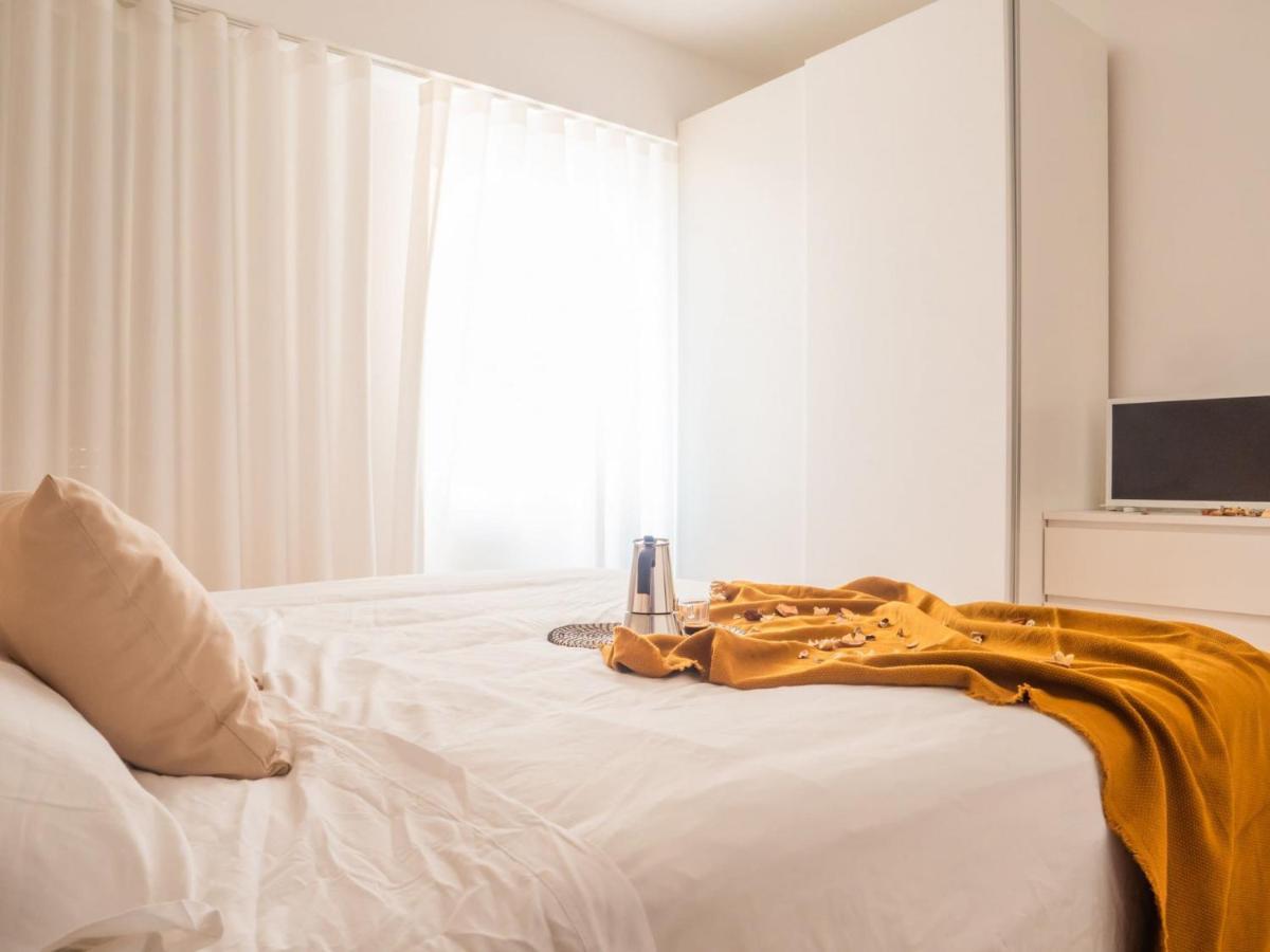 The Best Rent - Modern Apartment Near Corso Buenos Aires Milan Luaran gambar