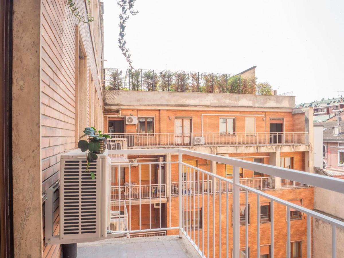 The Best Rent - Modern Apartment Near Corso Buenos Aires Milan Luaran gambar